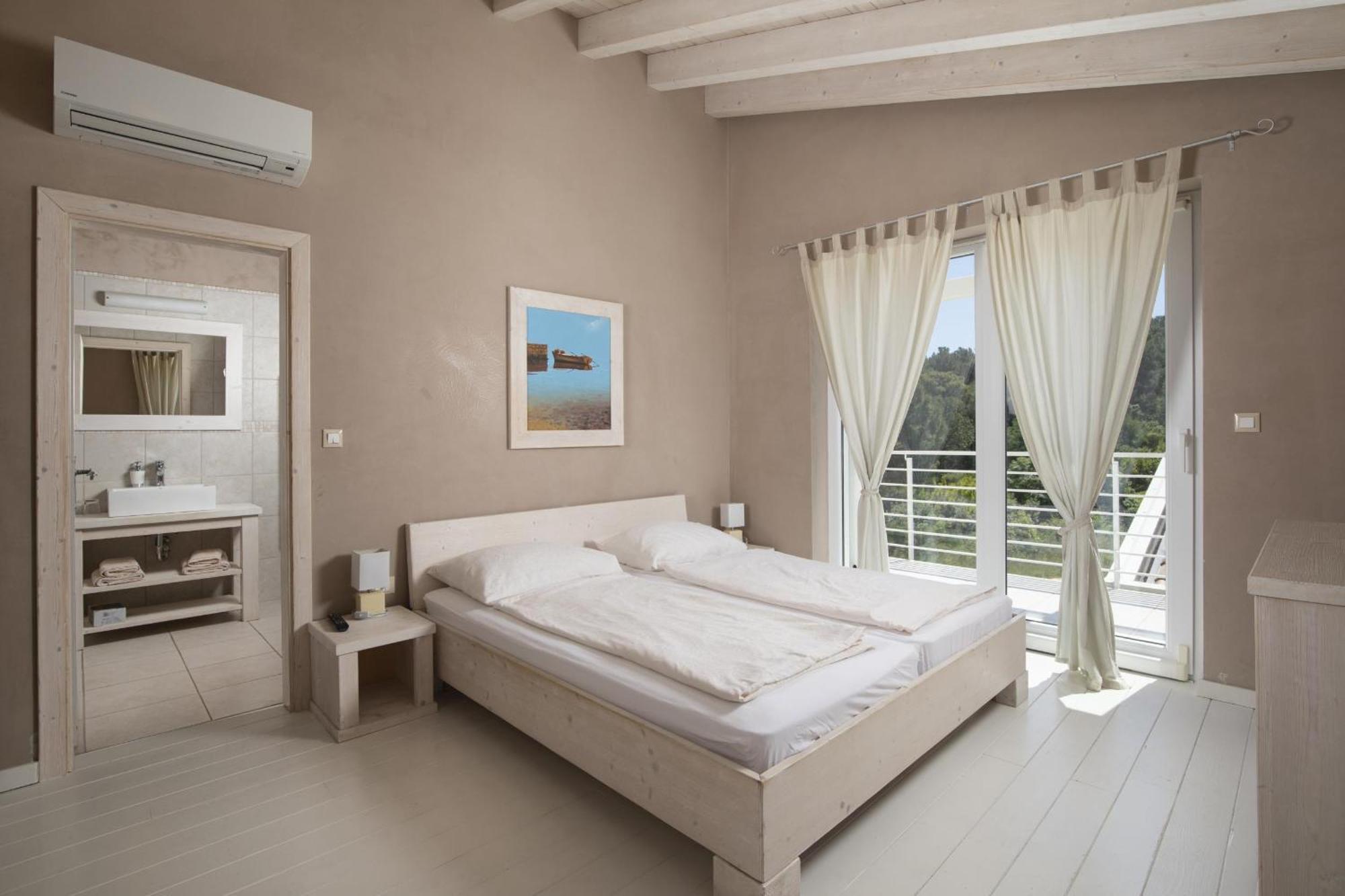 Villa Bella - Beautiful And Modern House With Pool, Souna, Jacuzzi & Playground, Liznjan - Istra Zewnętrze zdjęcie