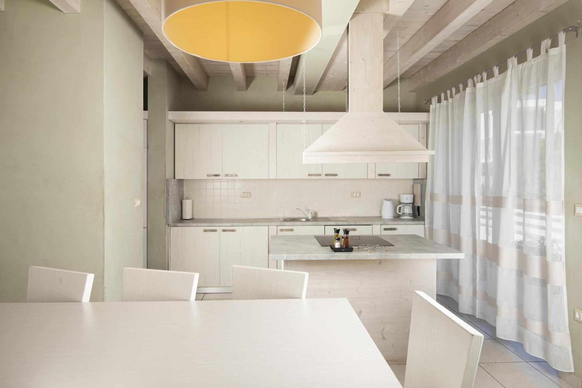 Villa Bella - Beautiful And Modern House With Pool, Souna, Jacuzzi & Playground, Liznjan - Istra Zewnętrze zdjęcie
